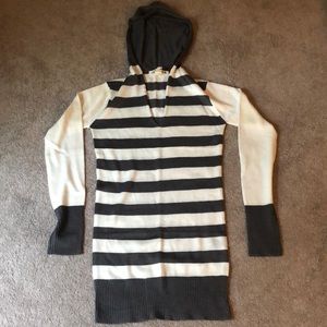 Long tunic sweater, M